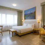 Nazareth Hotel Fermo