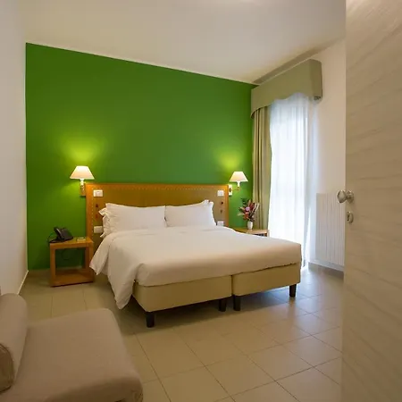 Nazareth Hotel Fermo