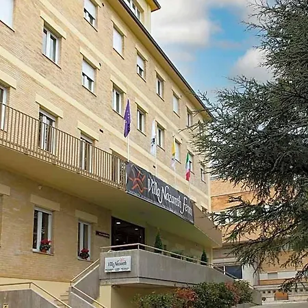Hotel Nazareth *